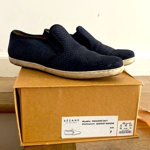 Madewell Sezane Slip on sneakers. Color Serpent Marine. Size 7